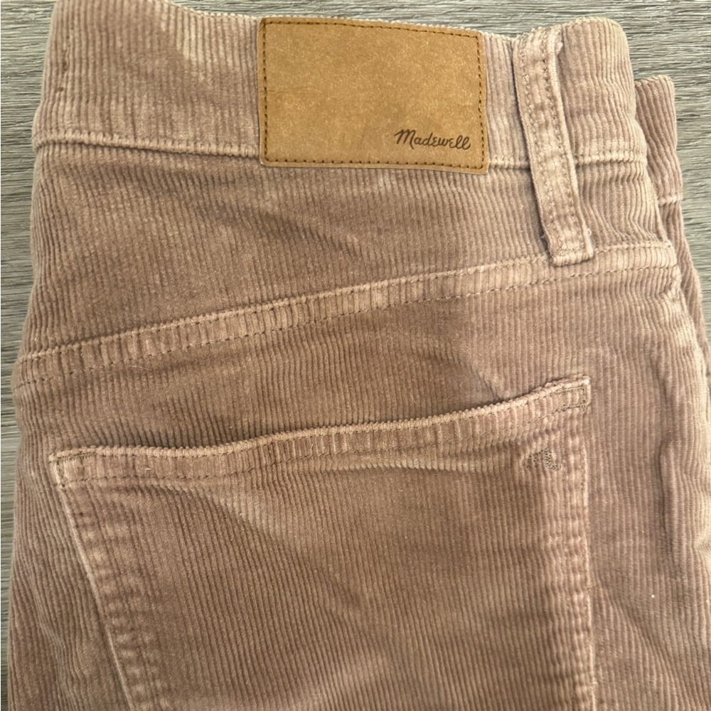 Madewell Straight Leg Corduroy Jeans in Rust Brown - Picture 4 of 5